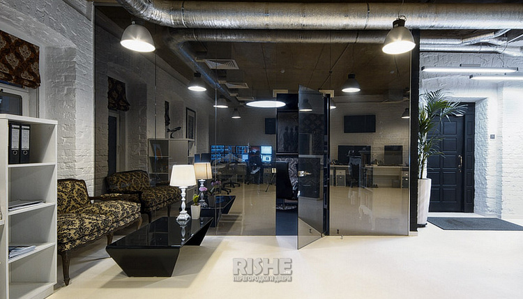 №193  # Беспрофильное остекление, . 'RISHE-С1', ^ Тонированные, ` Цельностеклянные двери.jpg